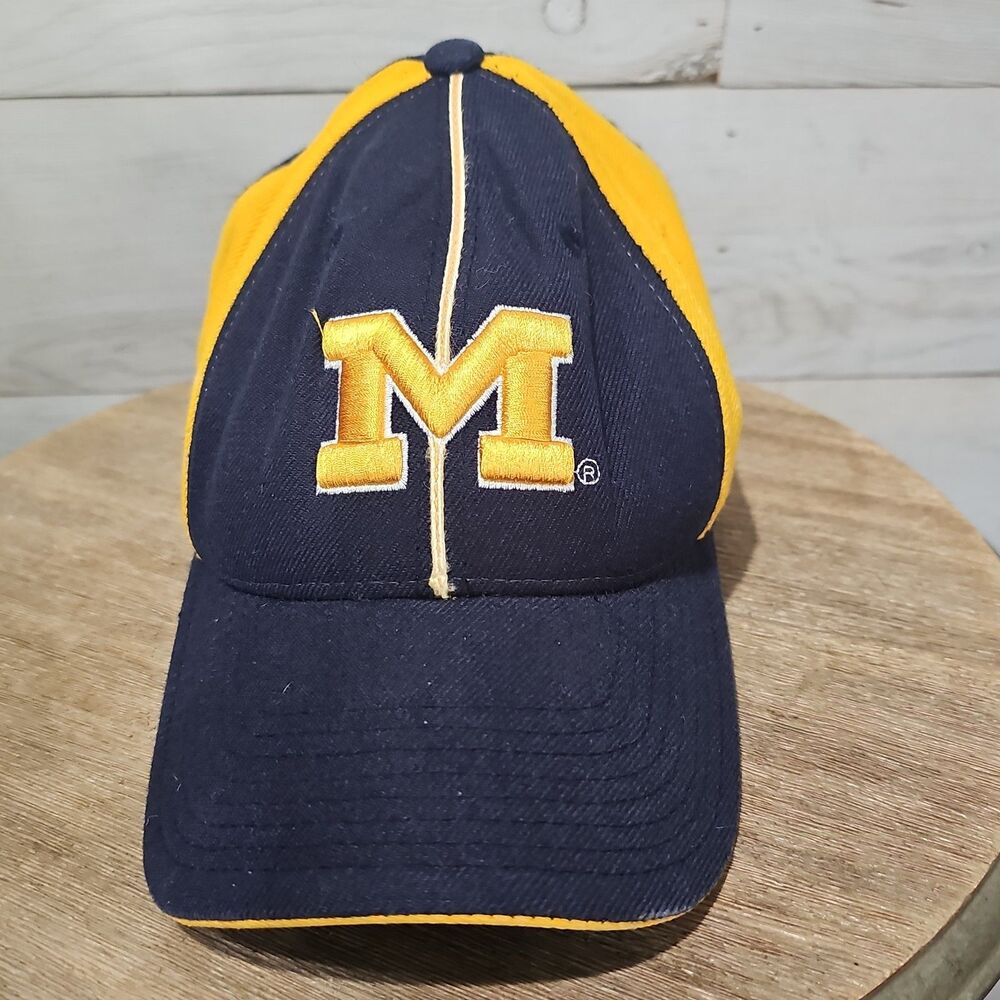 VTG University of Michigan Wolverines Two Tone Strapback Baseball Hat Cap